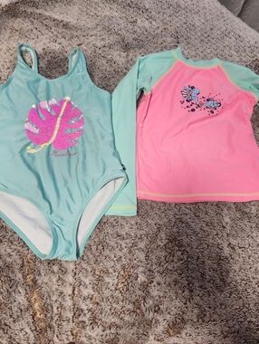 NAUTICA Mint Green One-Piece Swimsuit & Pink Mint Rash Guard Set 6-7 Grils